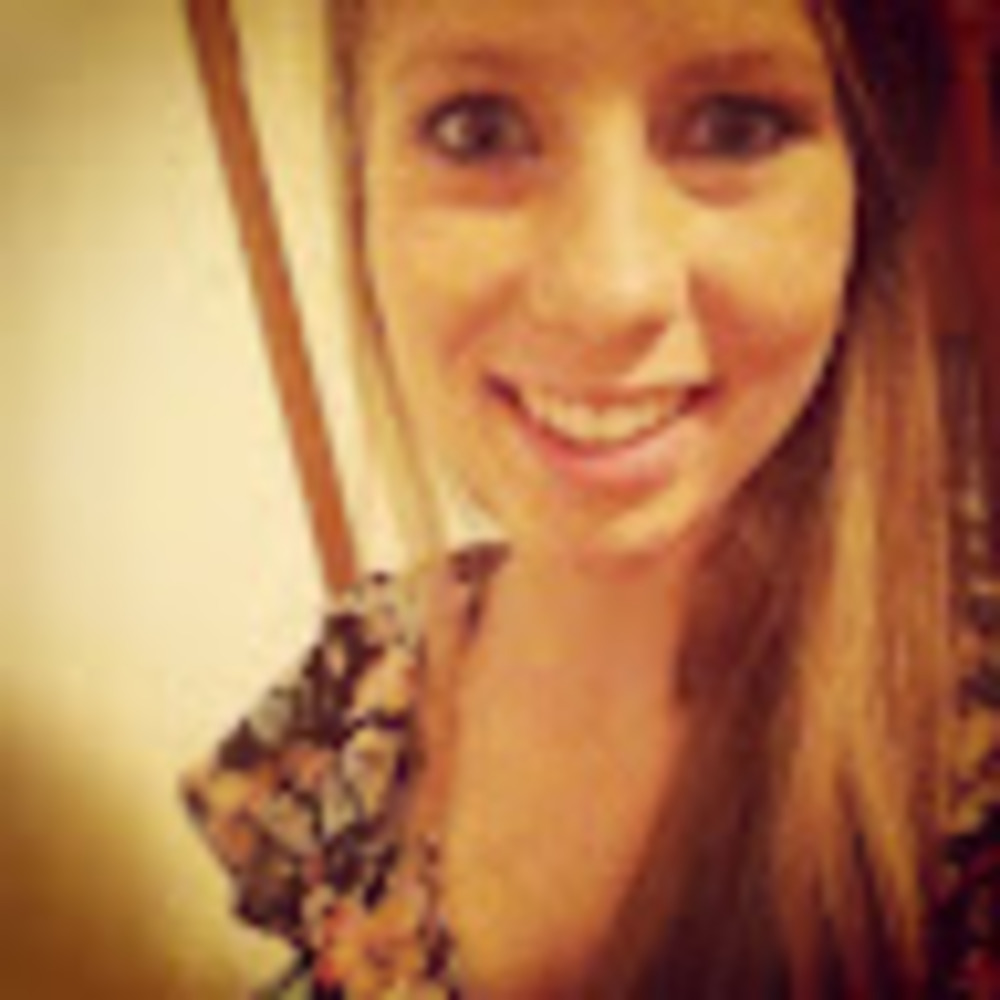 Meet your Posher, Lauren
